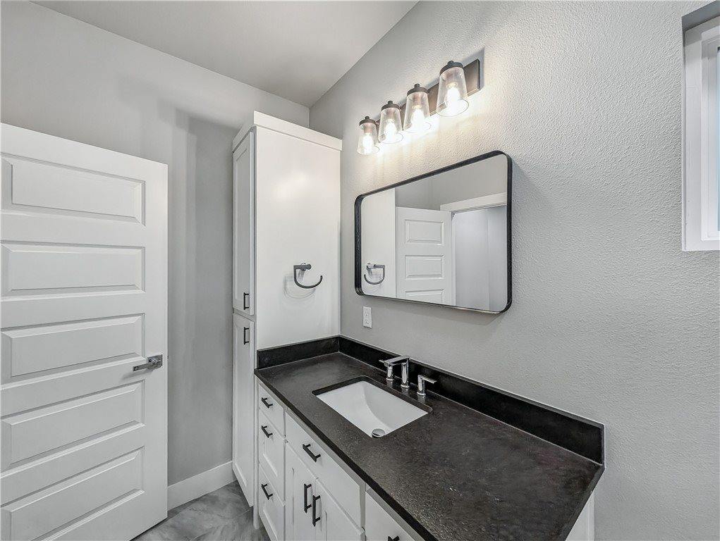 6 Duart Lane, Bella Vista, AR 72715