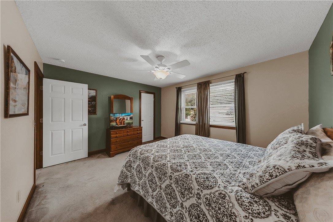 11 Green Meadow Unit 2 Lane, Holiday Island, AR 72631