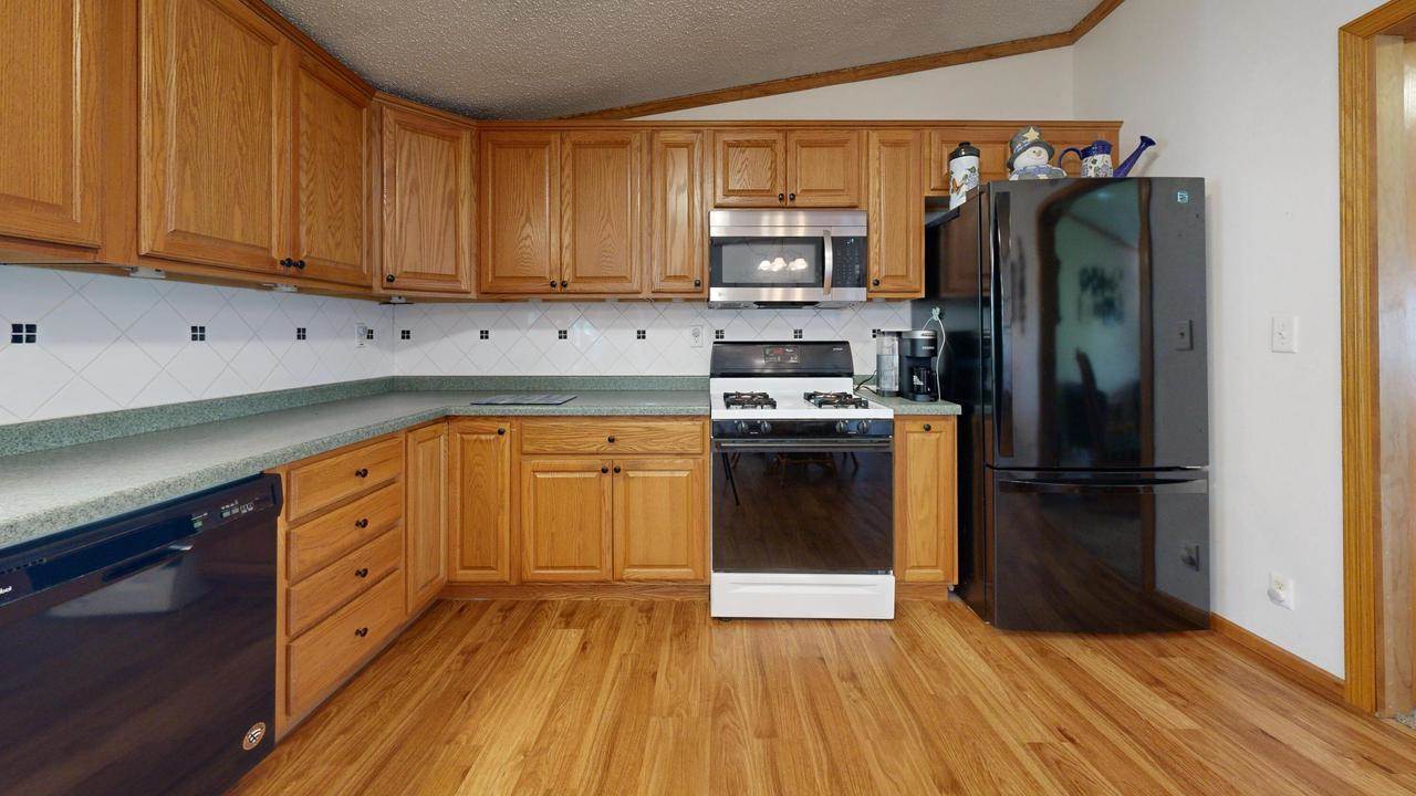 N5654 Theron COURT, Onalaska, WI 54650