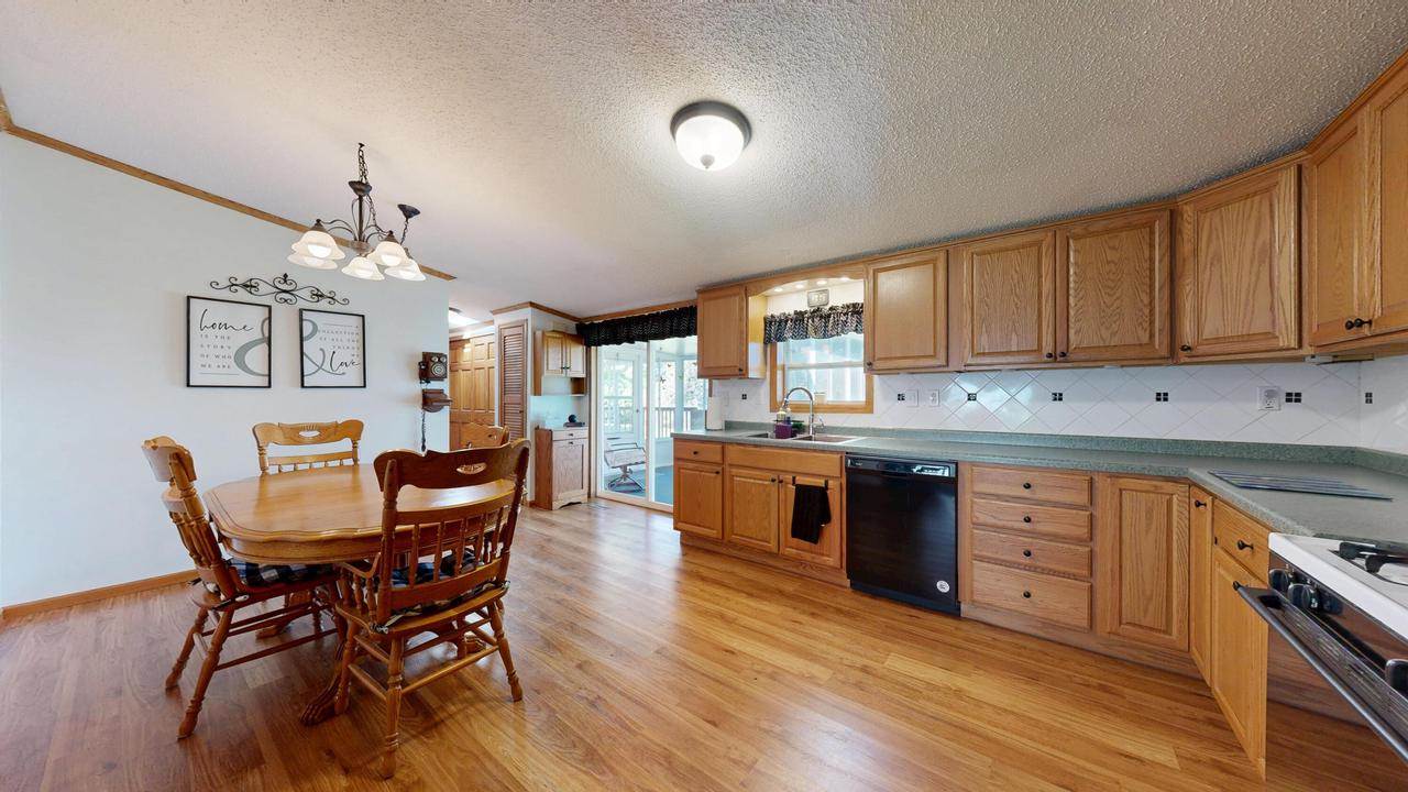 N5654 Theron COURT, Onalaska, WI 54650