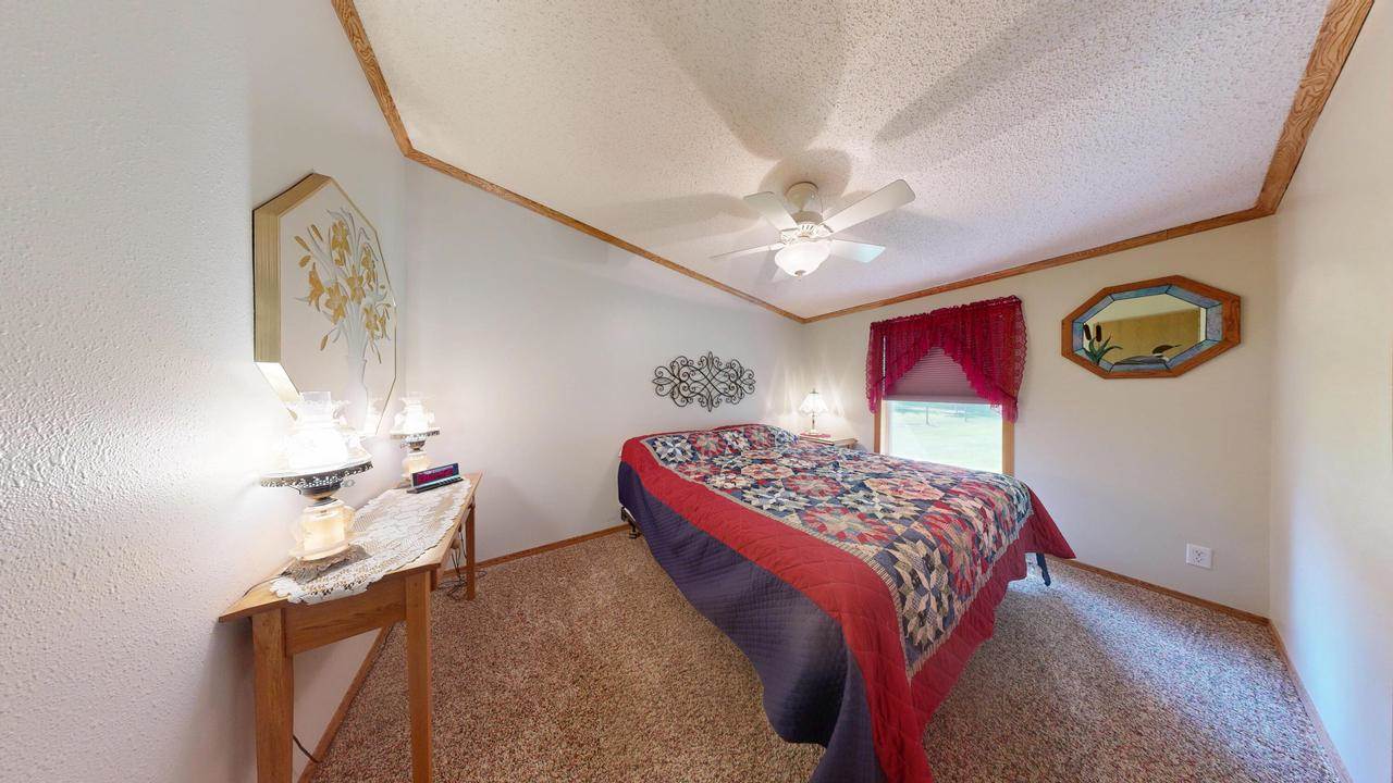 N5654 Theron COURT, Onalaska, WI 54650