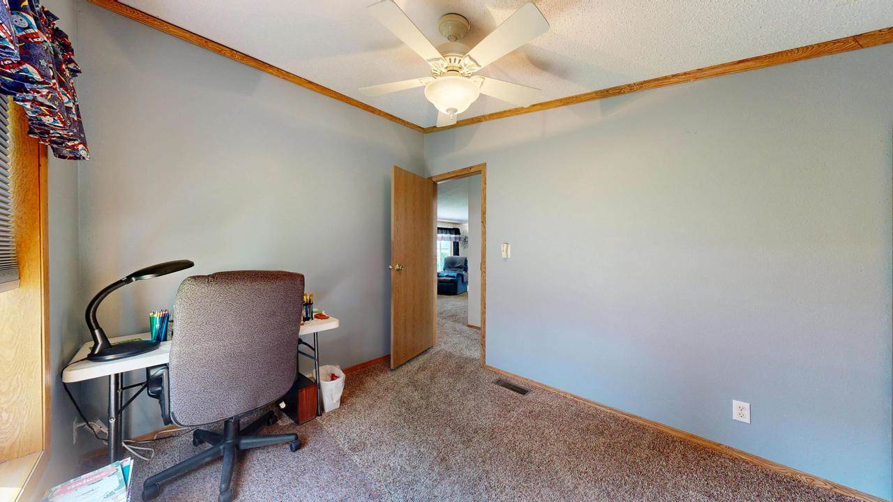 N5654 Theron COURT, Onalaska, WI 54650