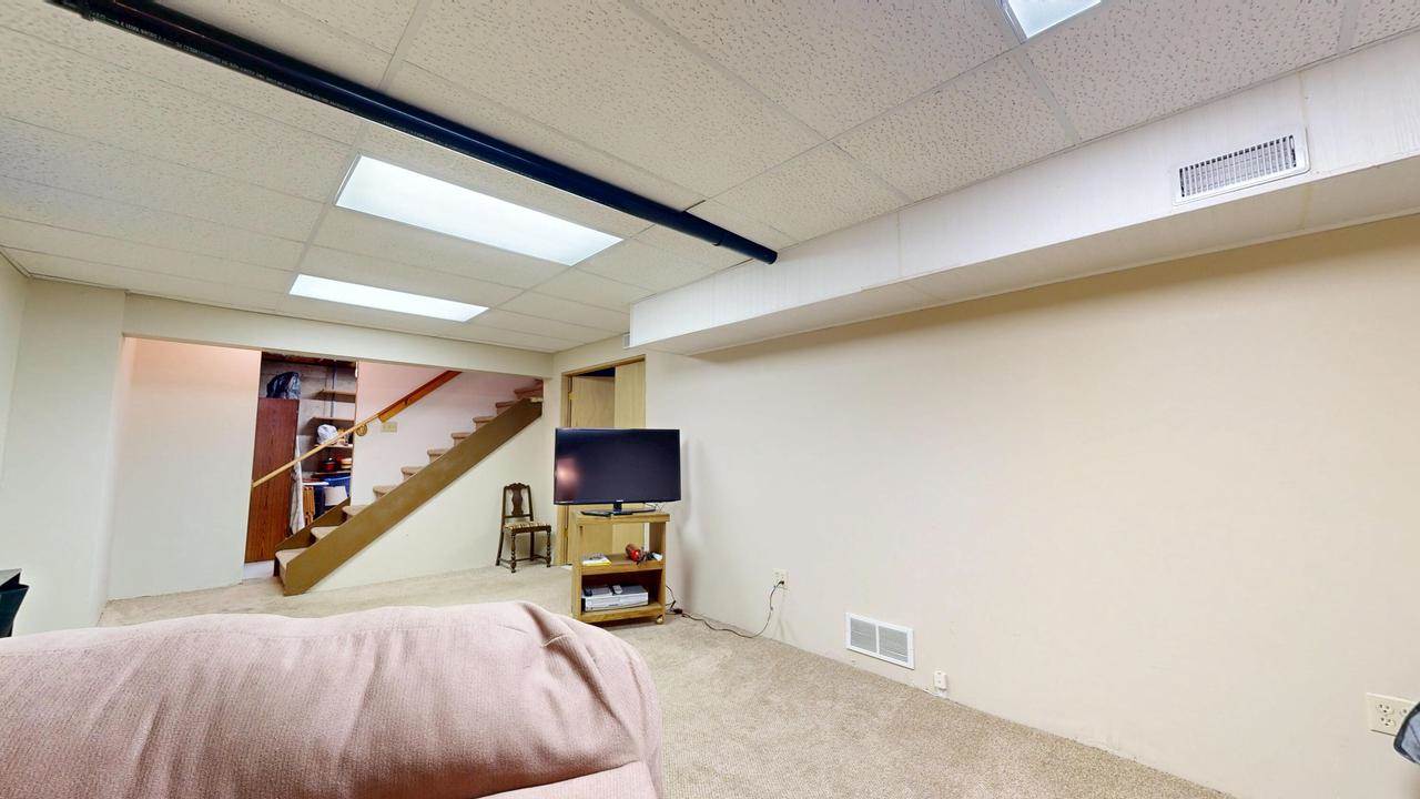 N5654 Theron COURT, Onalaska, WI 54650