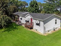 N5654 Theron COURT, Onalaska, WI 54650