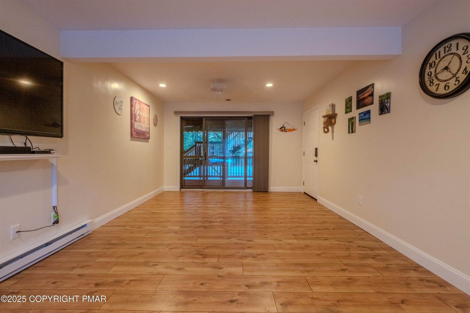 326 Robinwood Terrace, East Stroudsburg, PA 18301