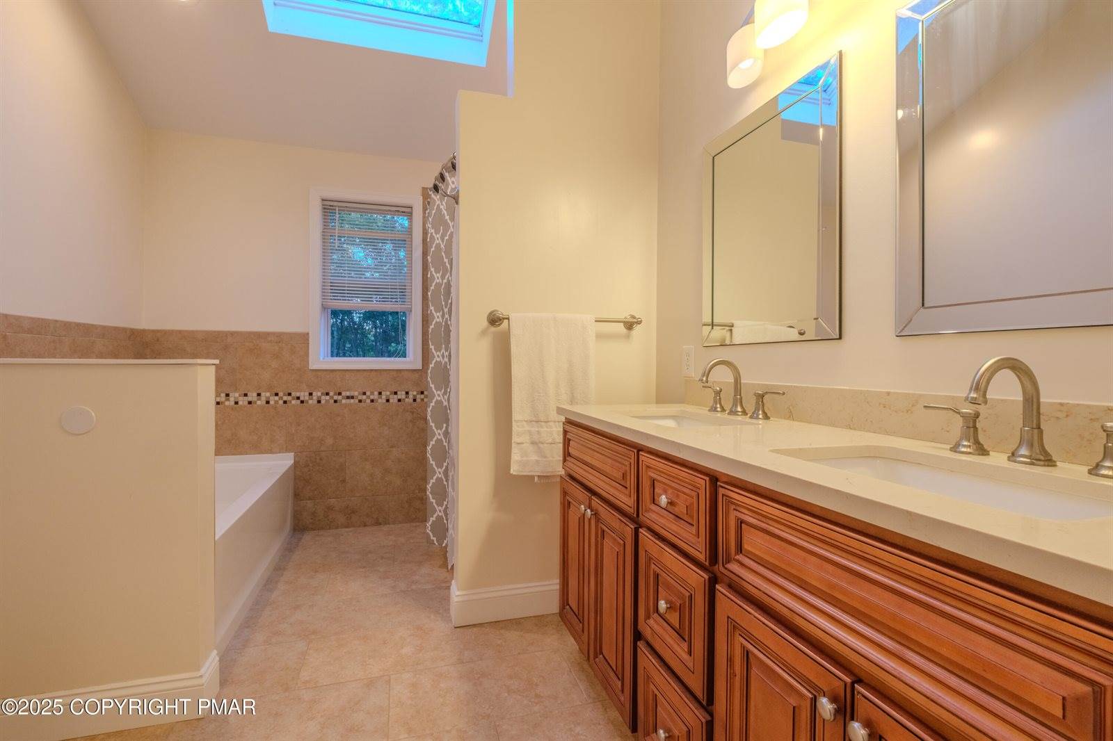 326 Robinwood Terrace, East Stroudsburg, PA 18301