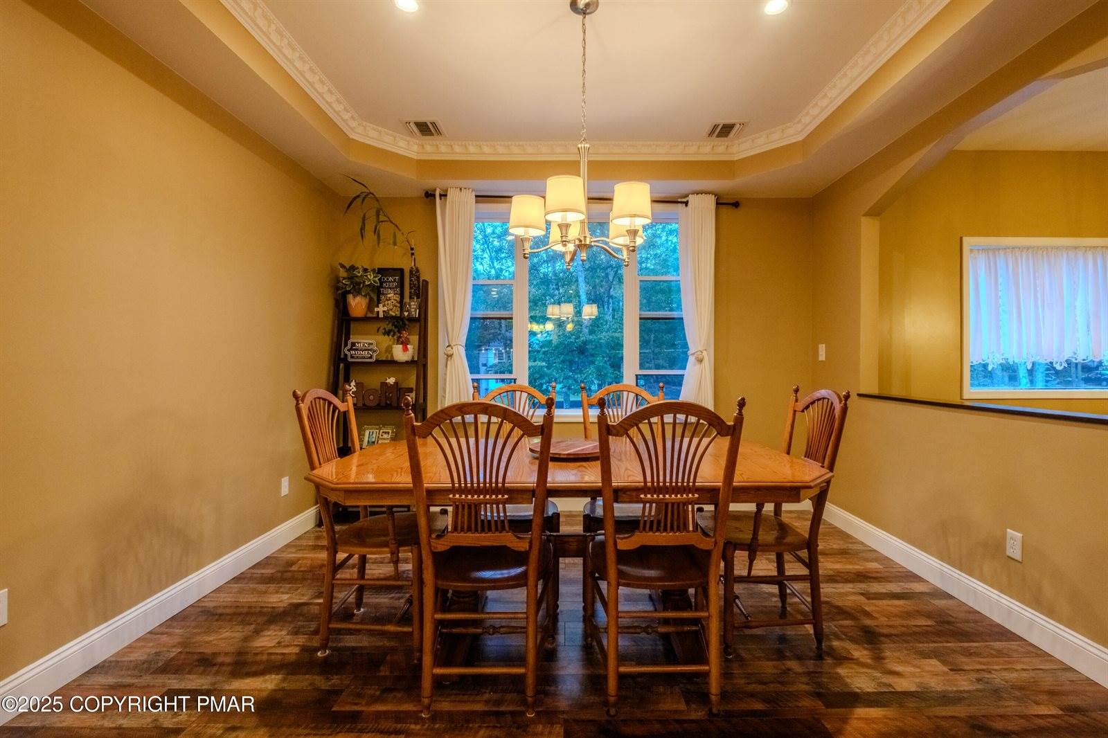 326 Robinwood Terrace, East Stroudsburg, PA 18301