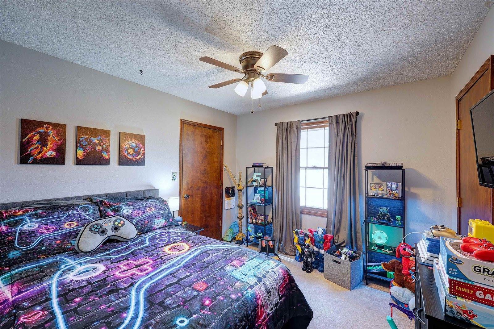 920 Highland Dr., Arkansas City, KS 67005