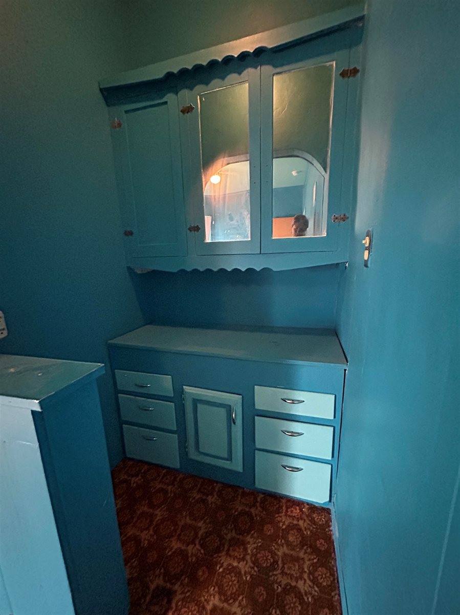 315 East Central, Arkansas City, KS 37005