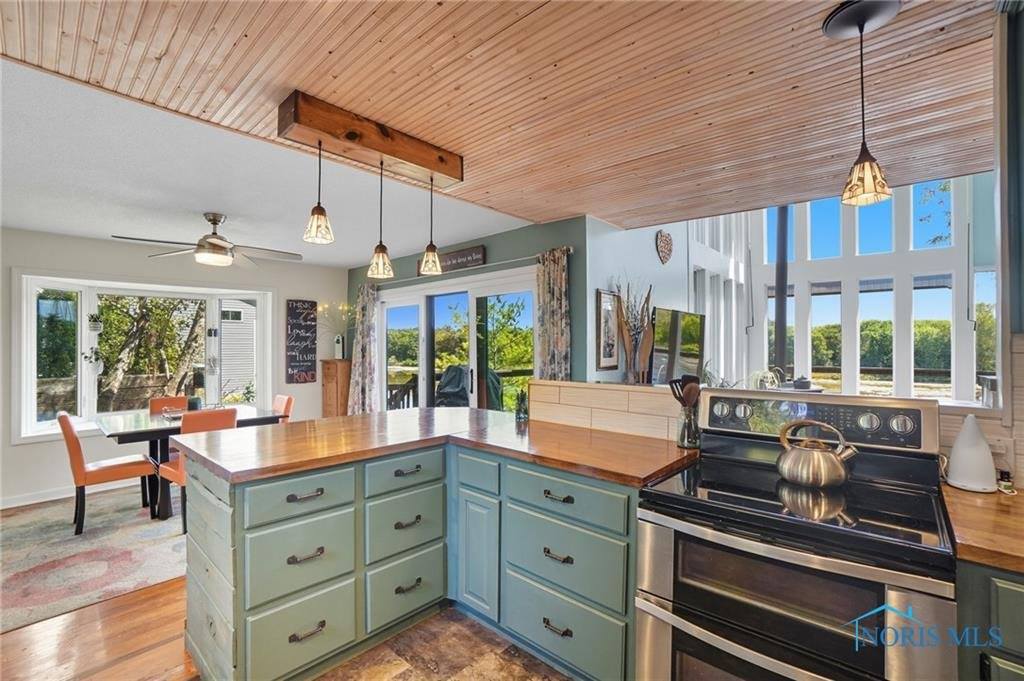 5845 North River Road, Waterville, OH 43566