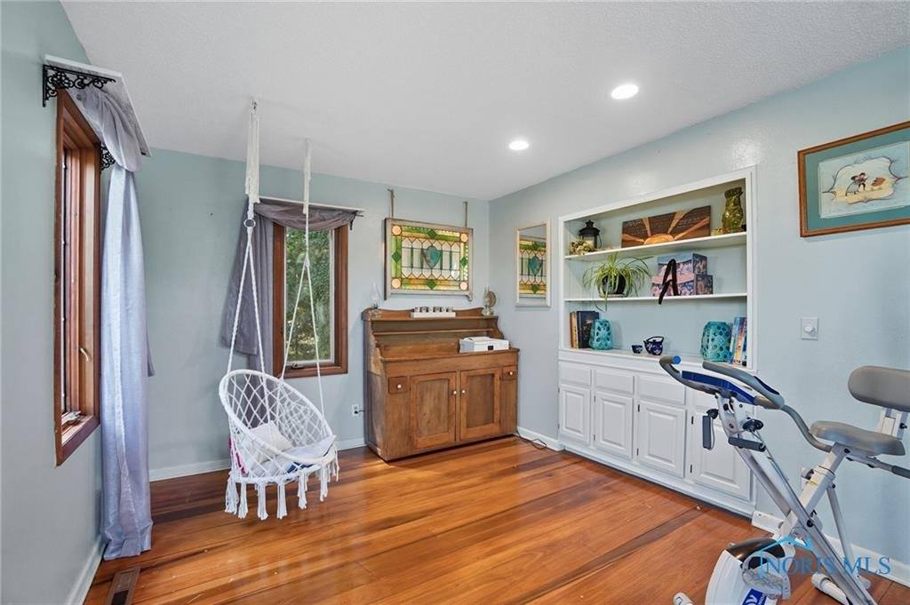 5845 North River Road, Waterville, OH 43566