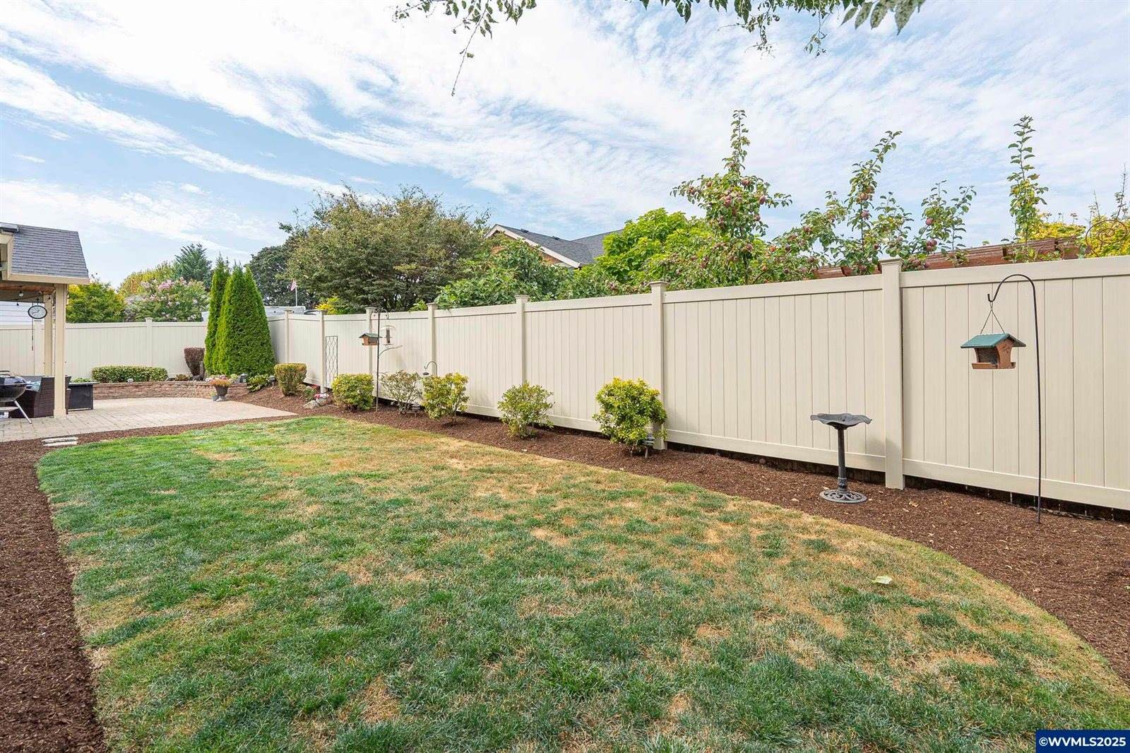 1164 SW Cherry St, Dallas, OR 97338