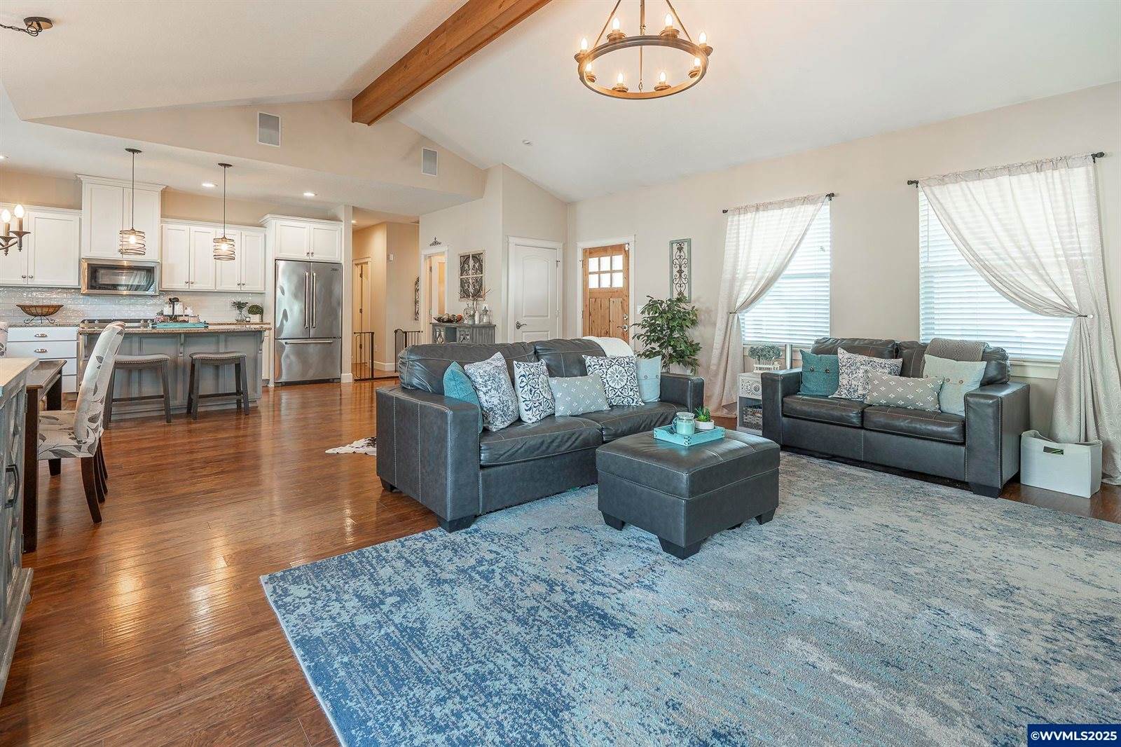 1164 SW Cherry St, Dallas, OR 97338