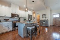 1164 SW Cherry St, Dallas, OR 97338