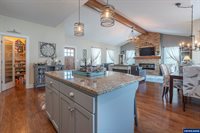 1164 SW Cherry St, Dallas, OR 97338