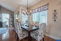 1164 SW Cherry St, Dallas, OR 97338