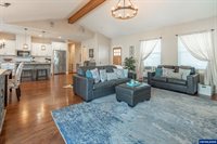 1164 SW Cherry St, Dallas, OR 97338