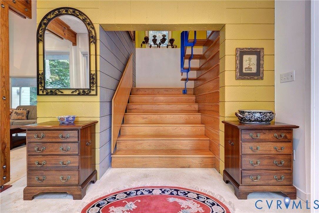 8615 Historical Path Road, New Kent, VA 23124