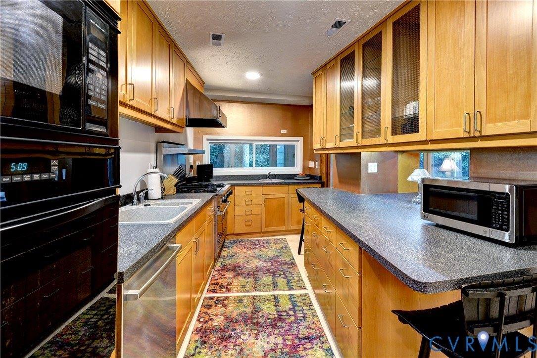 8615 Historical Path Road, New Kent, VA 23124