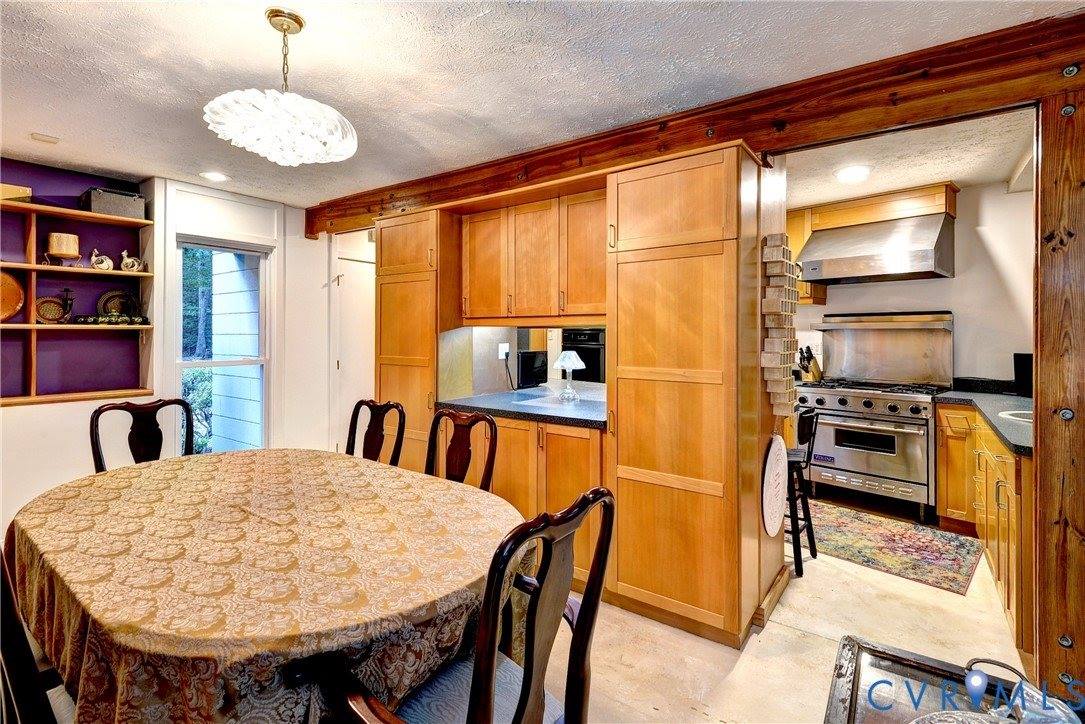 8615 Historical Path Road, New Kent, VA 23124