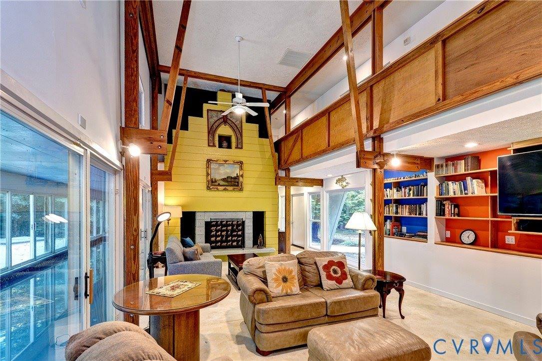 8615 Historical Path Road, New Kent, VA 23124