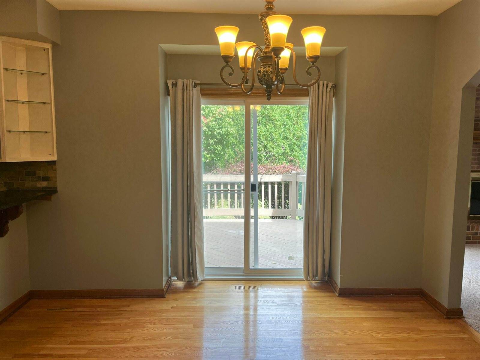 1156 Lake Point, Westerville, OH 43082