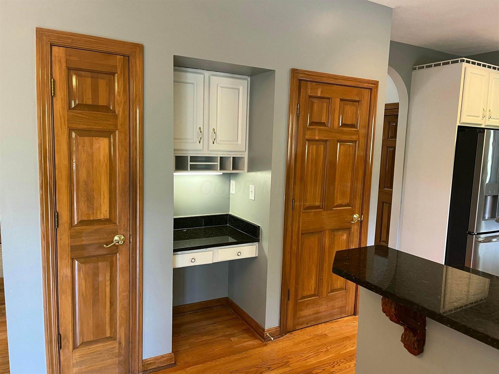 1156 Lake Point, Westerville, OH 43082