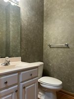 1156 Lake Point, Westerville, OH 43082