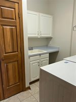 1156 Lake Point, Westerville, OH 43082