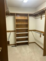 1156 Lake Point, Westerville, OH 43082