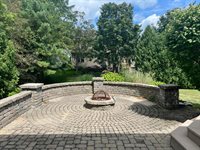 1156 Lake Point, Westerville, OH 43082