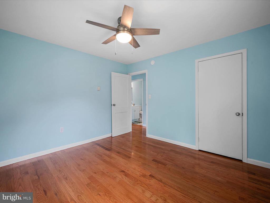 2923 South Pleasant Valley Road, Winchester, VA 22601