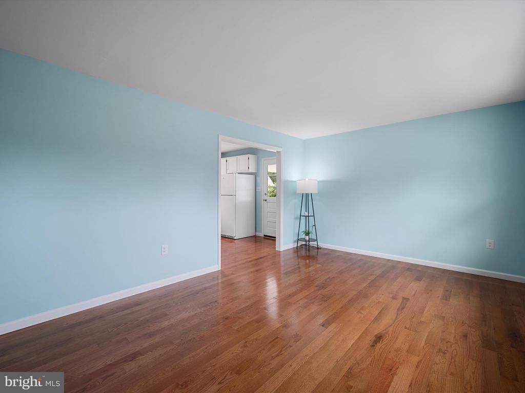 2923 South Pleasant Valley Road, Winchester, VA 22601