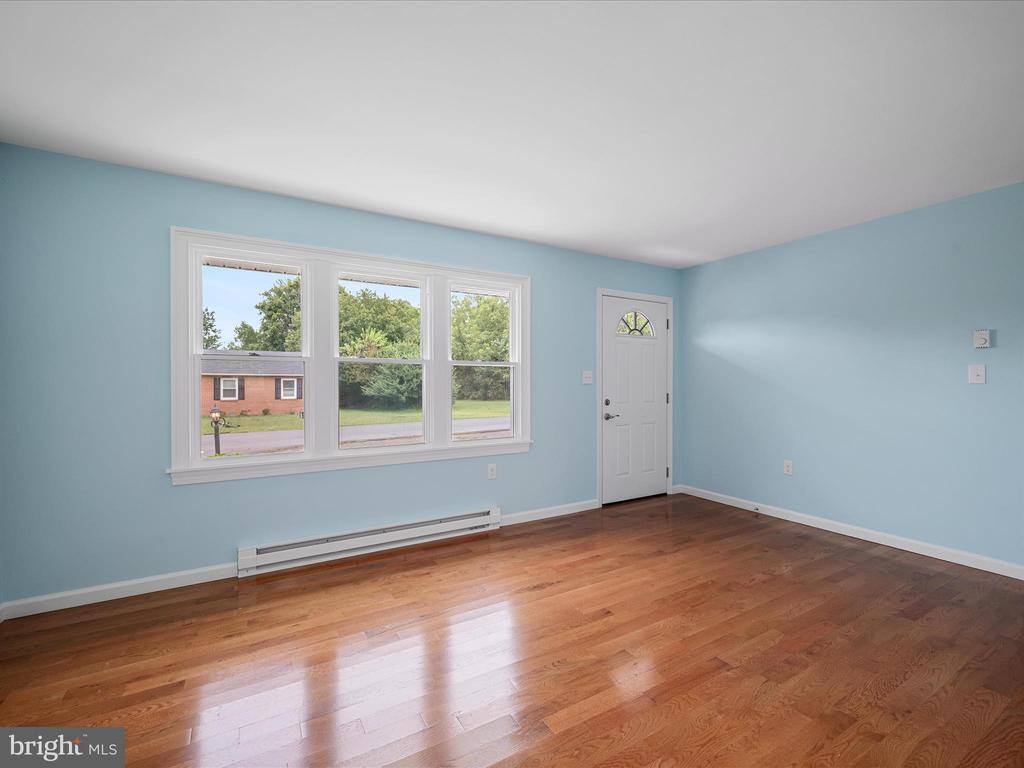 2923 South Pleasant Valley Road, Winchester, VA 22601