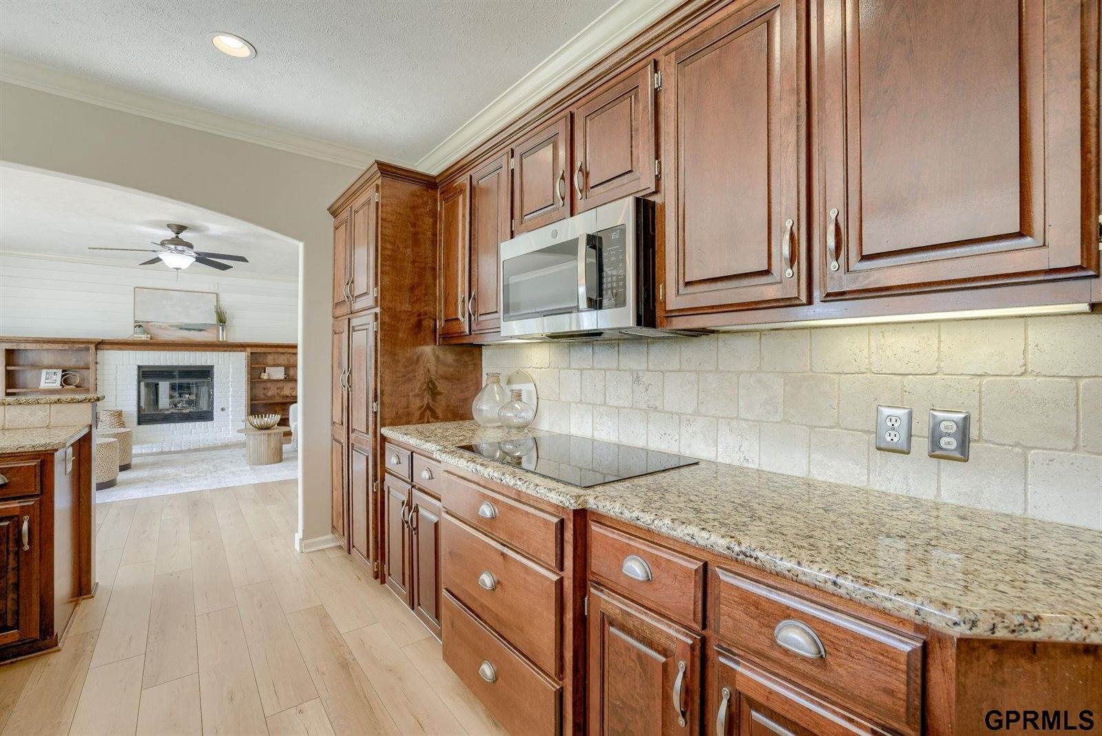 1525 South 181St Street, Omaha, NE 68130