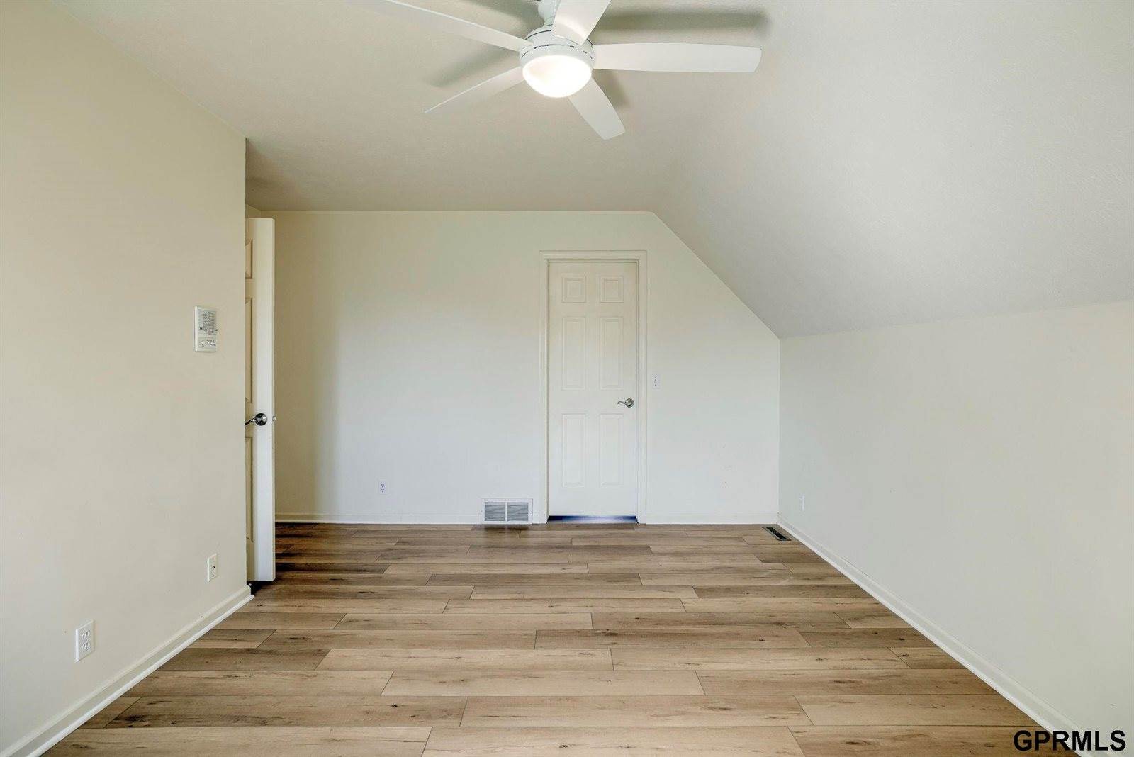 1525 South 181St Street, Omaha, NE 68130