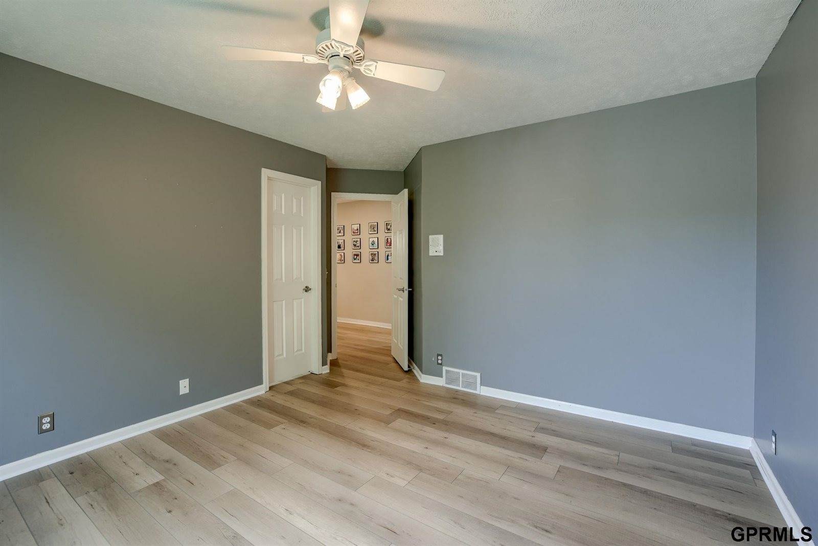 1525 South 181St Street, Omaha, NE 68130