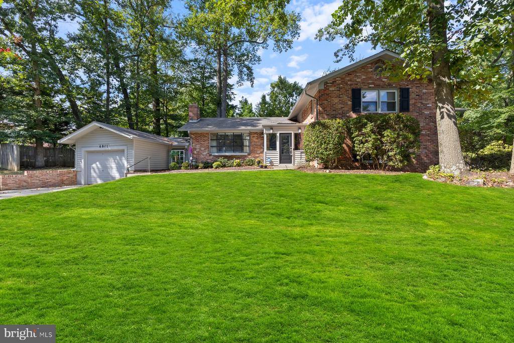 6801 Tildenwood Lane, Rockville, MD 20852