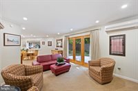 6801 Tildenwood Lane, Rockville, MD 20852