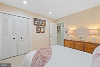 6801 Tildenwood Lane, Rockville, MD 20852