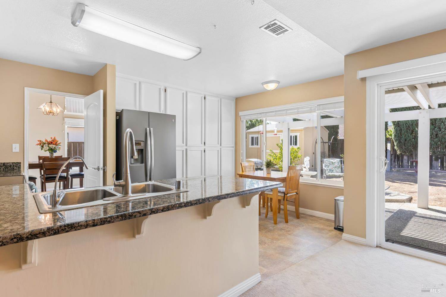 516 Owl Court, Vacaville, CA 95687