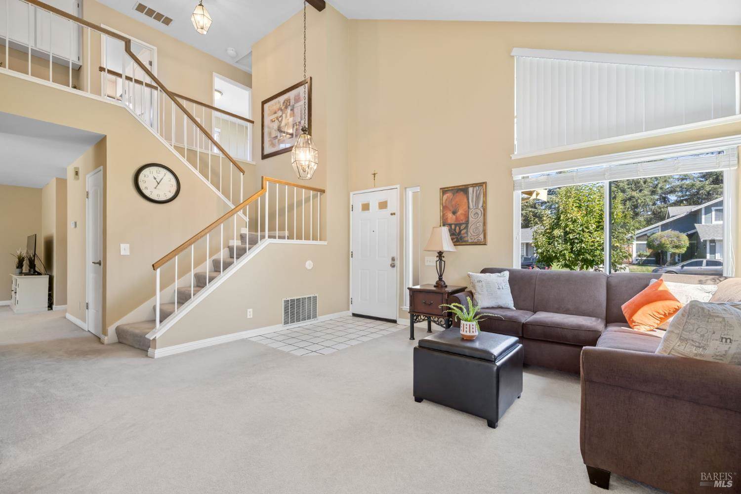 516 Owl Court, Vacaville, CA 95687