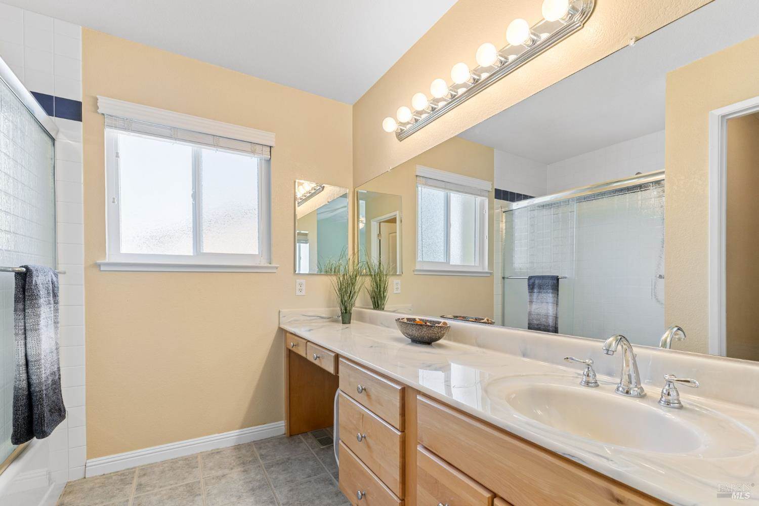 516 Owl Court, Vacaville, CA 95687