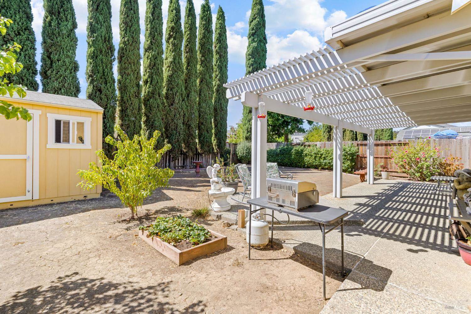516 Owl Court, Vacaville, CA 95687