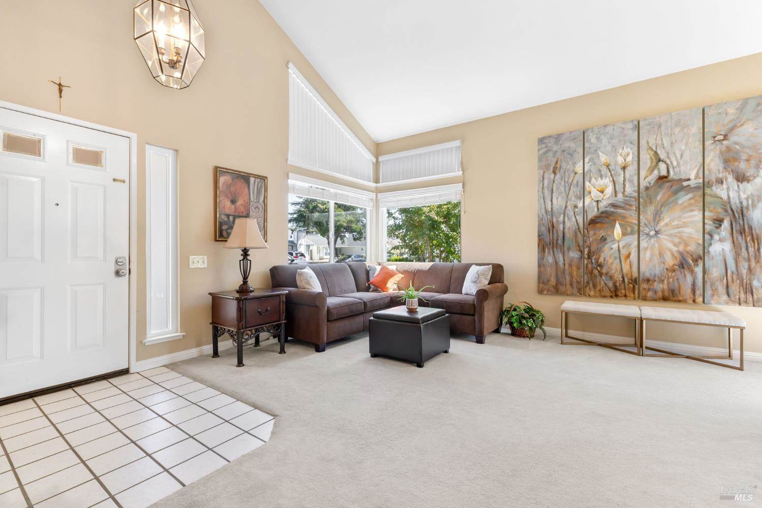 516 Owl Court, Vacaville, CA 95687