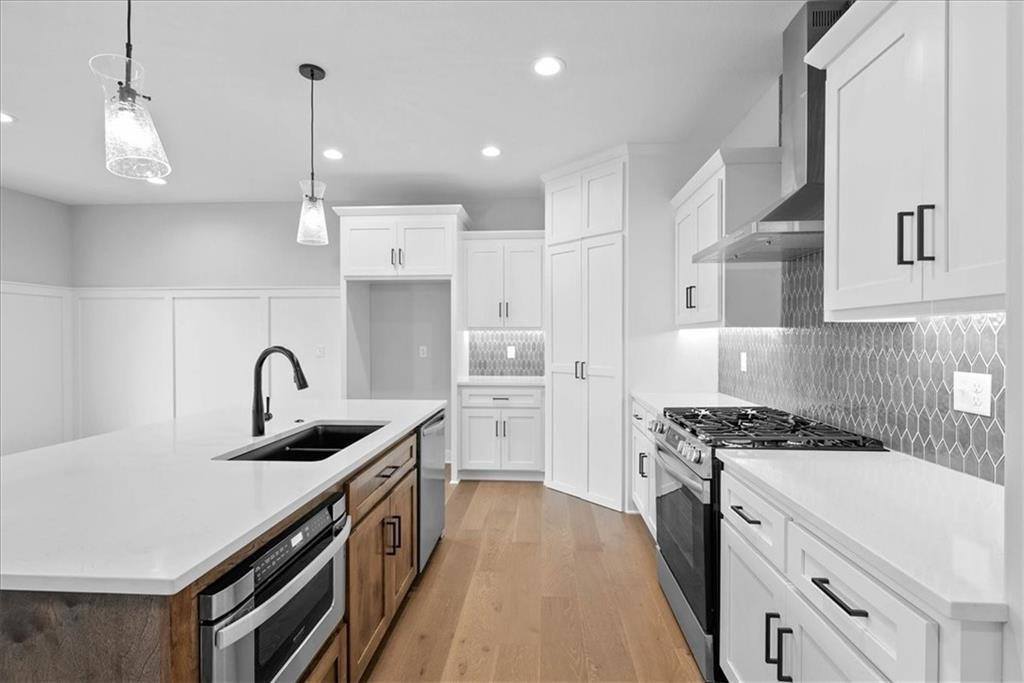 4015 NE Sagamore Drive, Lee's Summit, MO 64064