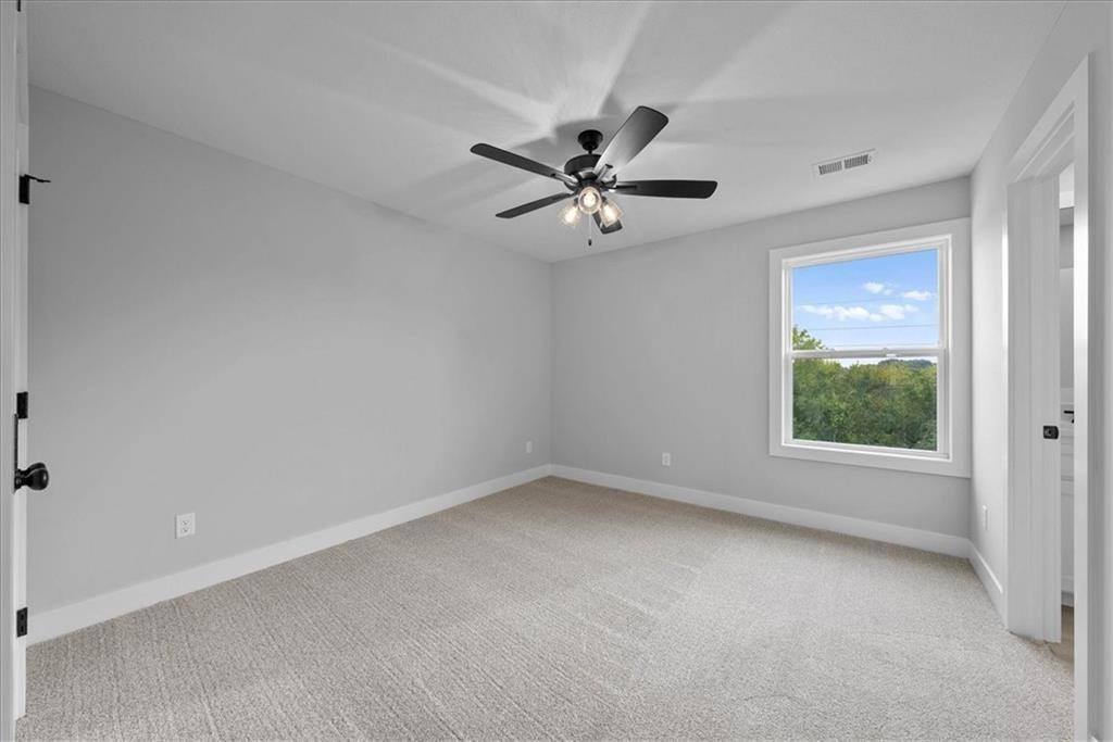 4015 NE Sagamore Drive, Lee's Summit, MO 64064