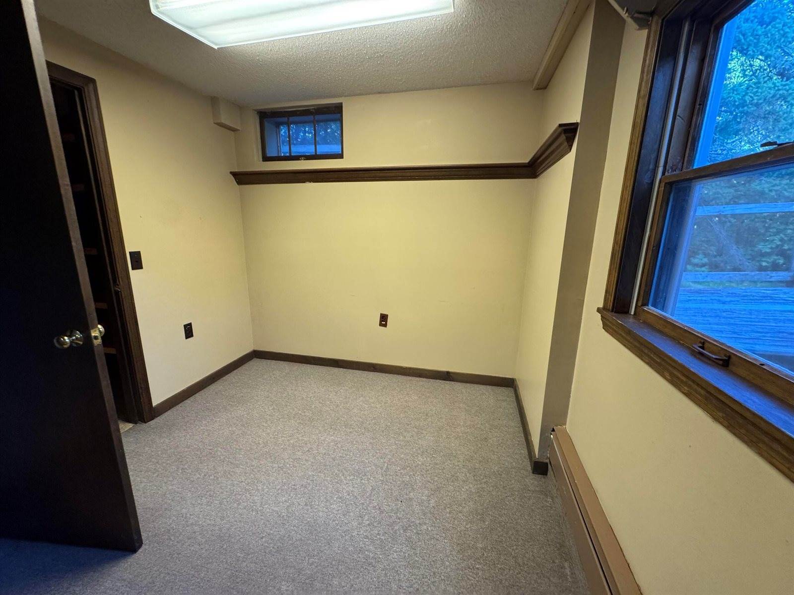 1802 Bangor Road, Ellsworth, ME 04605