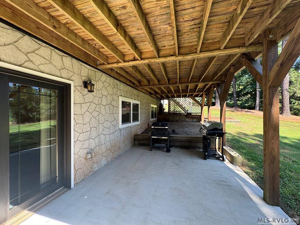 328 White Oak Court, Boydton, VA 23917