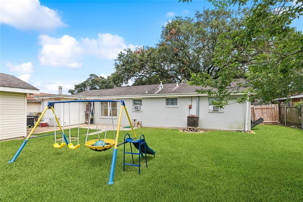 1920 Bonnie Ann Drive, Marrero, LA 70072